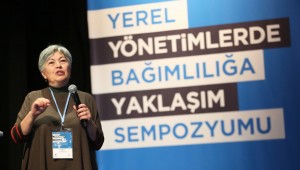 KÜÇÜKÇEKMECE BELEDİYESİ BAĞIMLILIKTA 'YERELDEN ÜLKEYE BİR MODEL' SEMPOZYUMUNDA AKADEMİ VE KAMU ÇALIŞANLARINI BULUŞTURDU