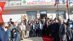 Menemen'de Başkan Aksoy açılışa doymuyor