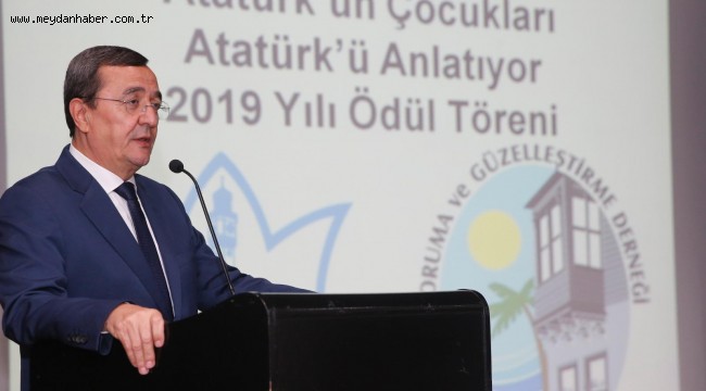 Minik kalemler Ata'yıyazdılar