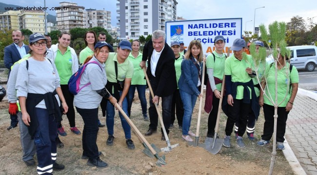 Narlıdere'de 'işçiler için' 200 fidan