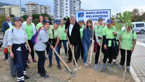 Narlıdere'de 'işçiler için' 200 fidan