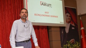 Nasuh Mahruki'den deprem bilinçlendirme semineri