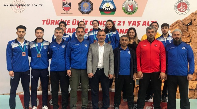 Türkiye Şampiyonasında Kağıtspor rüzgârı esti