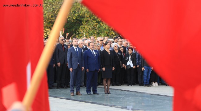 ULU ÖNDER EFES SELÇUK'TA ANLAMLI ETKİNLİKLERLE ANILDI 