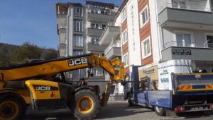 Yangın mağdurlarının çatısı onarılıyor