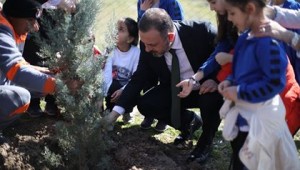 "YEŞİL SİNCAN" SEFERBERLİĞİ BÜYÜYEREK DEVAM EDİYOR