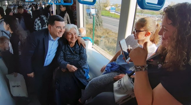 "Aksu tramvayında bir Başkan!"