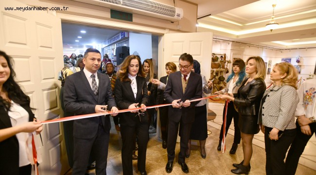 ANKARA BÜYÜKŞEHİR BELEDİYESİ MESLEK EDİNDİRME KURSLARI (BELMEK) ÇANKAYA BÖLGESİ KURSİYERLERİ, "KARMA EL SANATLARI SERGİSİ" DÜZENLEDİ