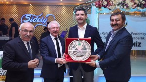 Başkan Gökhan Yüksel, Erzincan Refahiye Dernekler Federasyonu'nun Gecesine Katıldı