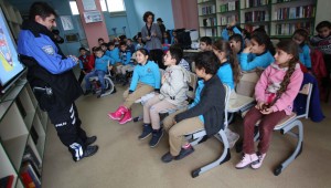 Bayraklı'da herkes için kütüphane