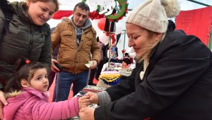 Bornova'da 'Yeni Yıl Hediyelik Eşya Günleri' başladı