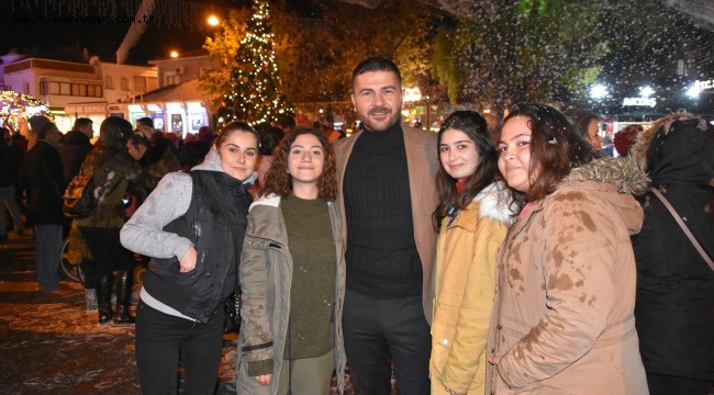 FOÇA, YENİ YILI KARLA KARŞILIYOR