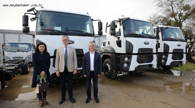 Gaziemir'de çöp toplama konusunda taşeron şirket krizi CHP'li belediyelerin iş birliğiyle aşıldı