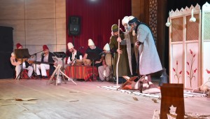 GEL GÖR BENİ AŞK NEYLEDİ