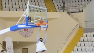 Haydi Manisa, Dev Adamlar için Salona