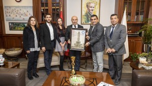 İzmir Birlik Platformu, İzmir Büyükşehir Belediye Başkanı Tunç SOYER'i ziyaret etti