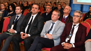 İzmir Büyükşehir Belediyesi Türkiye'de lojistik plan hazırlayan ilk belediye oldu