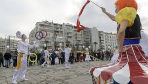 İzmir'de "Şölen" coşkusu yeni yılı sardı