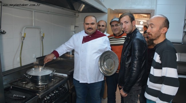 İZMİT BELEDİYESİ'NDEN YÜKÜMLÜLERE AŞÇI ÇIRAKLIĞI EĞİTİMİ