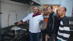 İZMİT BELEDİYESİ'NDEN YÜKÜMLÜLERE AŞÇI ÇIRAKLIĞI EĞİTİMİ