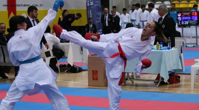 Kağıtspor karatede Türkiye Şampiyonu