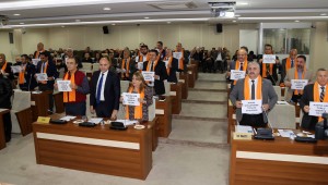 Karabağlar Belediye Meclisi'nden 'turuncu' tepki