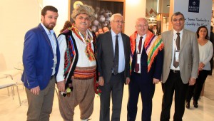 Karabağlar standına yoğun ilgi