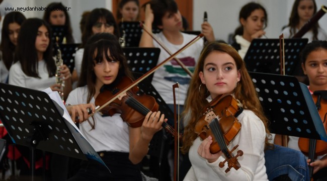 Narlıdereli çocuklar ilk kez sahnede!