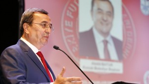 TÜRFAD, futbola emek verenleri yaşarken ödüllendirdi