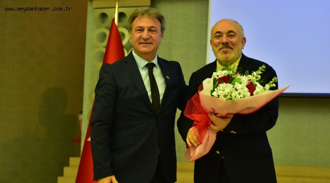 Üniversiteli gençler Bornova için tasarladı