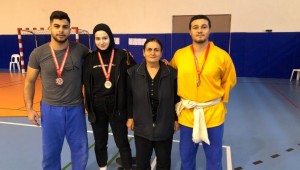 YUNUSEMRELİ KUŞAK GÜREŞÇİLERİNDEN 3 MADALYA