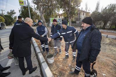 Başkan Soyer Urla'daki çalışmaları denetledi  