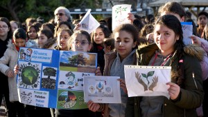 Başkan Uysal, öğrencileri kutladı