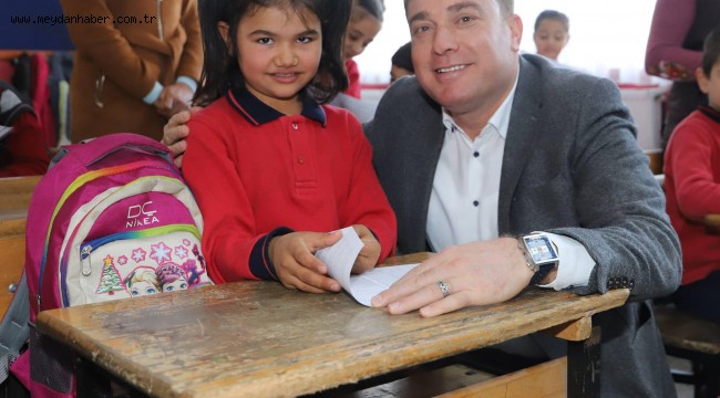 Bayındır Belediye Başkanı Uğur Demirezen Yarınlarımızın Mimarı Çocuklarımızın Karne Heyecanına Ortak Oldu