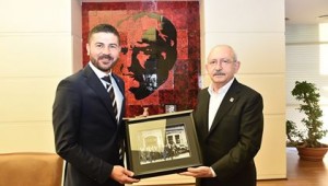 BELEDİYE BAŞKANI GÜRBÜZ, CHP GENEL BAŞKANI KILIÇDAROĞLU'NU ZİYARET ETTİ