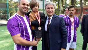 Bornova Belediyesi'nden birimler arası futbol turnuvası