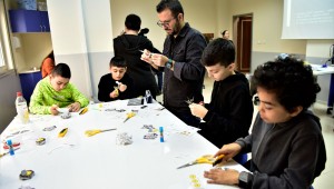 Bornovalı çocuklara bilim eğitimi