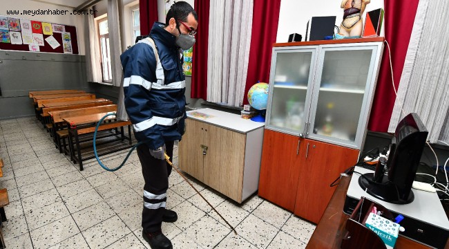 Büyükşehir okulları gribe karşı ilaçlıyor