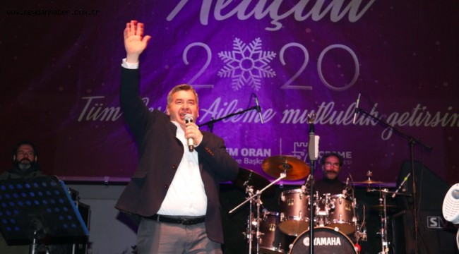 Çeşme 2020'ye böyle "merhaba" dedi