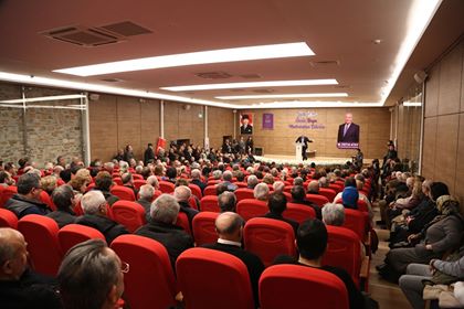 EFELERİN KONUKLARI SALONA SIĞMADI