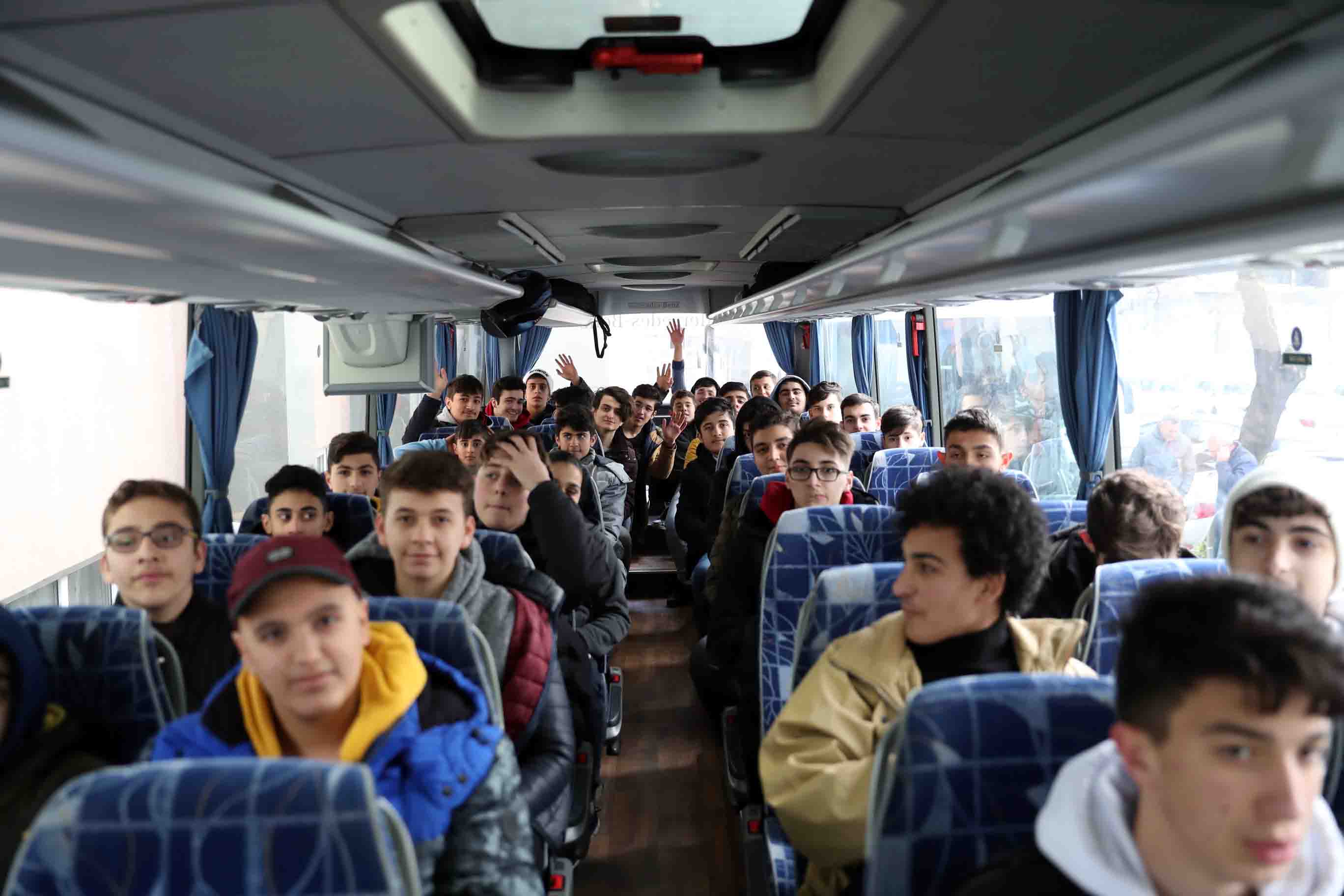 Gençler Kefken Kış Kampı'na uğurlandı