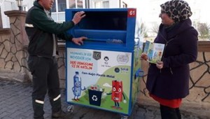 GERİ DÖNÜŞÜM KONUSUNDA VATANDAŞLAR BİLİNÇLENDİRİLİYOR