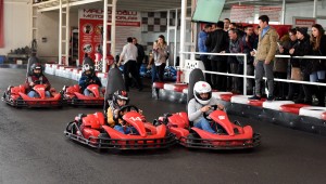 Görme engelliler go-kart yaptı 