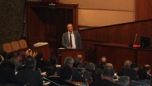 İBB'DE KONUŞAN HANÇERLİ İMAR KOMİSYONU'NA SESLENDİ