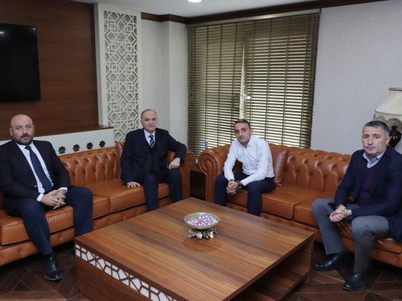 İNSANLIĞA ÖRNEK BİR DAVRANIŞ SERGİLEDİ