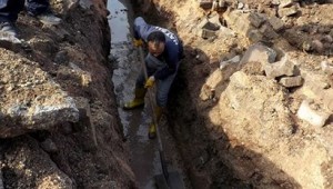 İŞLEV GÖRMEYEN ATIK SU HATLARI YENİLENİYOR