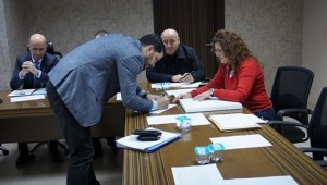 İzmit Belediyesi Haftalık Encümen Toplantısı Gerçekleştirildi