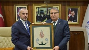 KANDEMİR, BAŞKAN ÇERÇİ VE EKİBİNİ KUTLADI