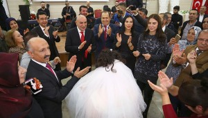 KEÇİÖREN'DE DÜĞÜN SALONLARI ÜCRETSİZ HİZMET VERİYOR