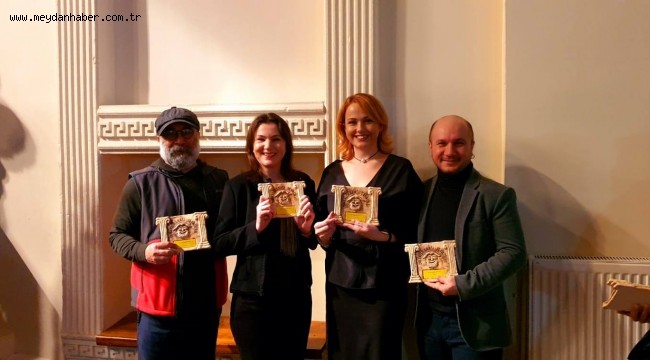 Kocaeli Şehir Tiyatroları'na 4 ödül birden 